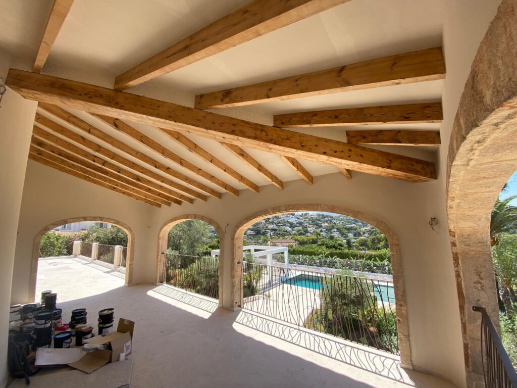 Timber beam ceiling in Jávea after restoration